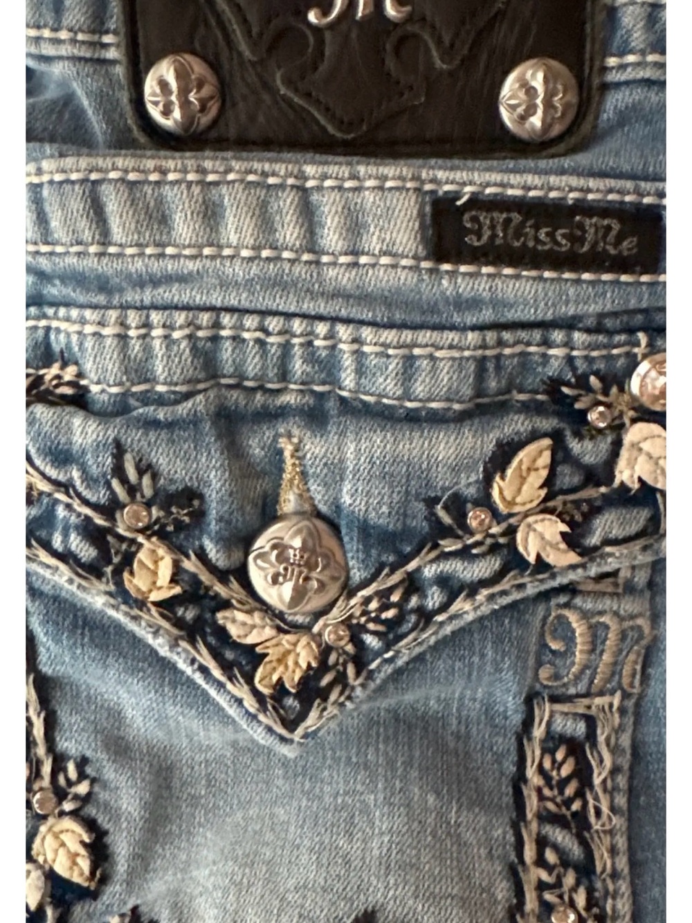 Miss Me Light Blue Embroidered Cropped Jeans with Pocket Detail